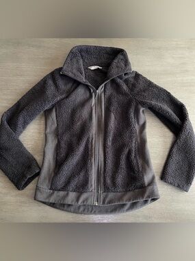 💛 The North Face Black Teddy Jacket Small